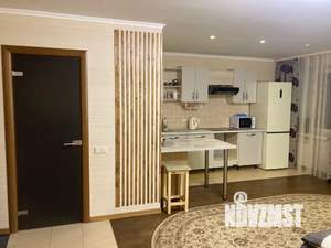 Студия квартира, посуточно, 37м2, 3/4 этаж
