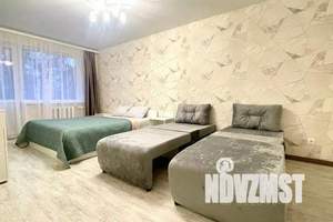 1-к квартира, посуточно, 35м2, 2/5 этаж