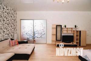 1-к квартира, посуточно, 50м2, 8/10 этаж