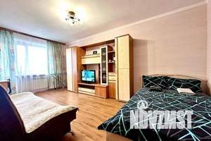 1-к квартира, посуточно, 35м2, 4/5 этаж