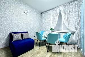 1-к квартира, посуточно, 50м2, 1/25 этаж