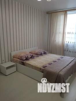 1-к квартира, посуточно, 45м2, 2/25 этаж