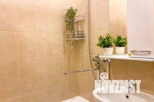 1-к квартира, посуточно, 35м2, 3/3 этаж