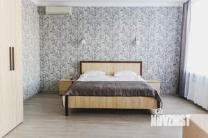 2-к квартира, посуточно, 40м2, 1/1 этаж
