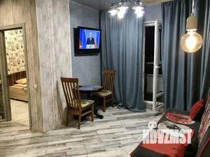 1-к квартира, посуточно, 37м2, 1/1 этаж