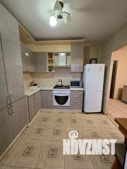 1-к квартира, посуточно, 42м2, 9/16 этаж
