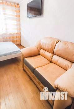 2-к квартира, посуточно, 82м2, 1/1 этаж