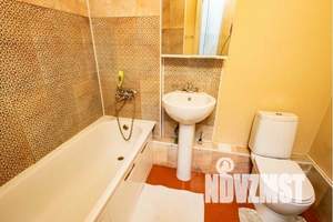 1-к квартира, посуточно, 40м2, 2/10 этаж