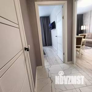 1-к квартира, посуточно, 37м2, 16/25 этаж