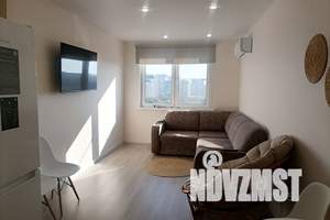 1-к квартира, посуточно, 42м2, 13/25 этаж