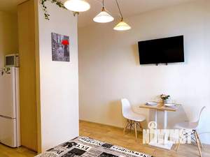 Студия квартира, посуточно, 30м2, 13/23 этаж