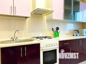 1-к квартира, посуточно, 45м2, 8/12 этаж