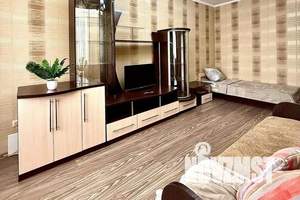 2-к квартира, посуточно, 65м2, 6/15 этаж