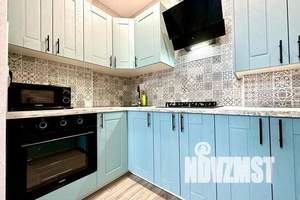 1-к квартира, посуточно, 35м2, 14/25 этаж