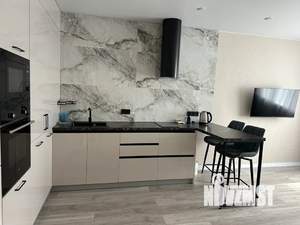 1-к квартира, посуточно, 43м2, 20/25 этаж