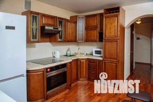 1-к квартира, посуточно, 45м2, 5/25 этаж