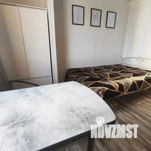 1-к квартира, посуточно, 19м2, 1/1 этаж