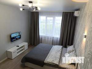 1-к квартира, посуточно, 40м2, 5/15 этаж