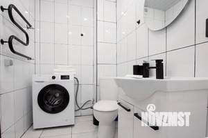 1-к квартира, посуточно, 45м2, 3/25 этаж