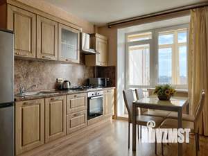 1-к квартира, посуточно, 42м2, 10/13 этаж