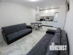 1-к квартира, посуточно, 50м2, 1/1 этаж