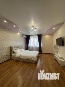 1-к квартира, посуточно, 50м2, 1/1 этаж