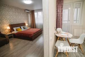 1-к квартира, посуточно, 40м2, 4/23 этаж