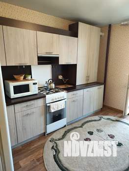 1-к квартира, посуточно, 35м2, 3/10 этаж