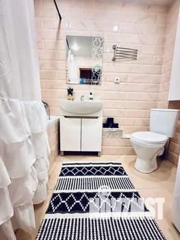 1-к квартира, посуточно, 45м2, 4/25 этаж