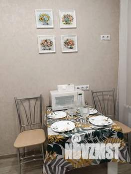 1-к квартира, посуточно, 40м2, 1/9 этаж