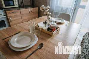 1-к квартира, посуточно, 50м2, 12/25 этаж