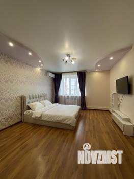 1-к квартира, посуточно, 50м2, 1/1 этаж