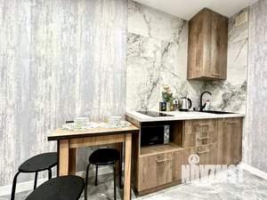 Студия квартира, посуточно, 35м2, 15/25 этаж