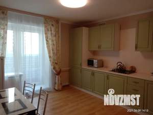 1-к квартира, посуточно, 48м2, 1/10 этаж