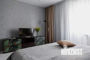 1-к квартира, посуточно, 42м2, 8/10 этаж