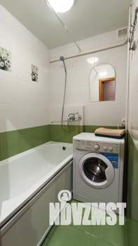 2-к квартира, посуточно, 44м2, 1/5 этаж