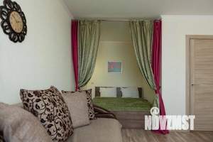 1-к квартира, посуточно, 52м2, 1/1 этаж