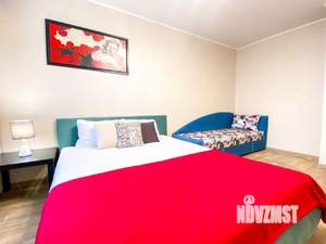 1-к квартира, посуточно, 40м2, 1/1 этаж