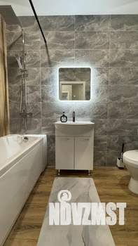 1-к квартира, посуточно, 42м2, 17/25 этаж