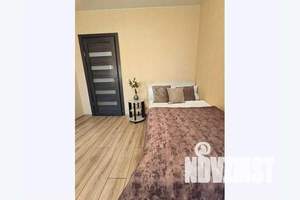 1-к квартира, посуточно, 42м2, 8/16 этаж