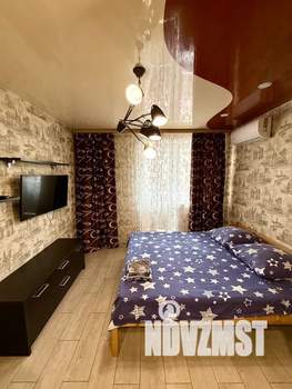 Студия квартира, посуточно, 32м2, 23/25 этаж