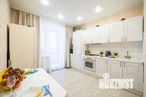 1-к квартира, посуточно, 42м2, 6/15 этаж