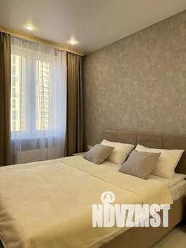 1-к квартира, посуточно, 42м2, 10/25 этаж