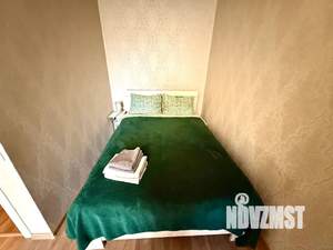 1-к квартира, посуточно, 40м2, 8/25 этаж