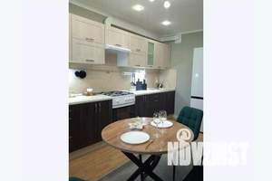 1-к квартира, посуточно, 48м2, 2/16 этаж