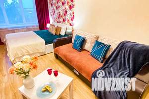 1-к квартира, посуточно, 40м2, 4/5 этаж
