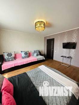 1-к квартира, посуточно, 35м2, 10/10 этаж