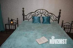 1-к квартира, посуточно, 42м2, 3/15 этаж