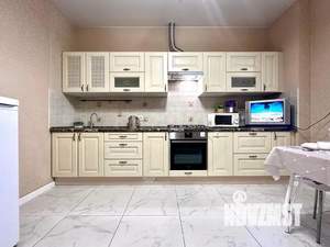 1-к квартира, посуточно, 50м2, 7/18 этаж