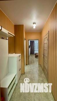 1-к квартира, посуточно, 43м2, 1/1 этаж